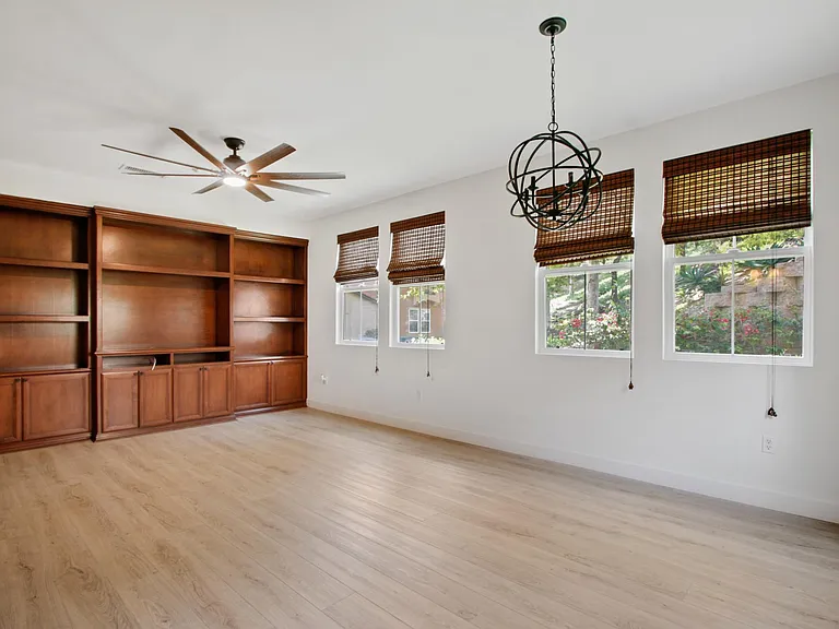 46 Playa Cir #J — Photo 2