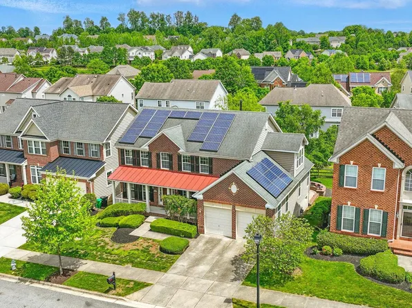 2708 Lake Forest Dr, Upper Marlboro, MD 20774