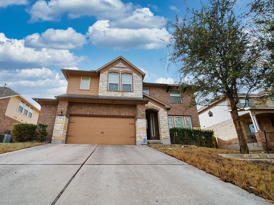 1st image of 2608 Ravenwood Dr