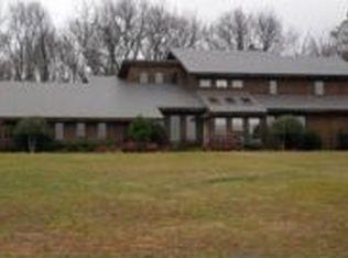 49 Peach Orchard Rd, Decatur, AL 35603