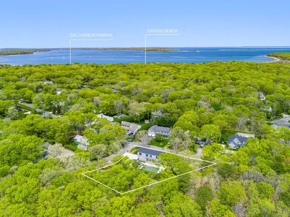 7 Brandywine Dr, Sag Harbor, NY 11963