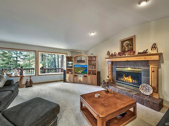 4th image of 1670 Nadowa St