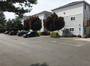 217 NE 146th Ave APT 17, Portland, OR 97230