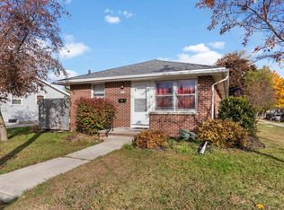 3502 W Marshall St, Manitowoc, WI 54220