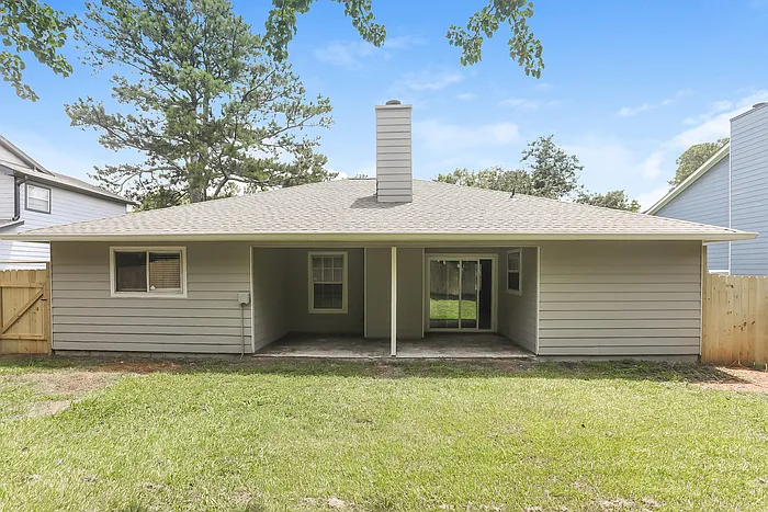 1901 Corners Cir — Photo 15