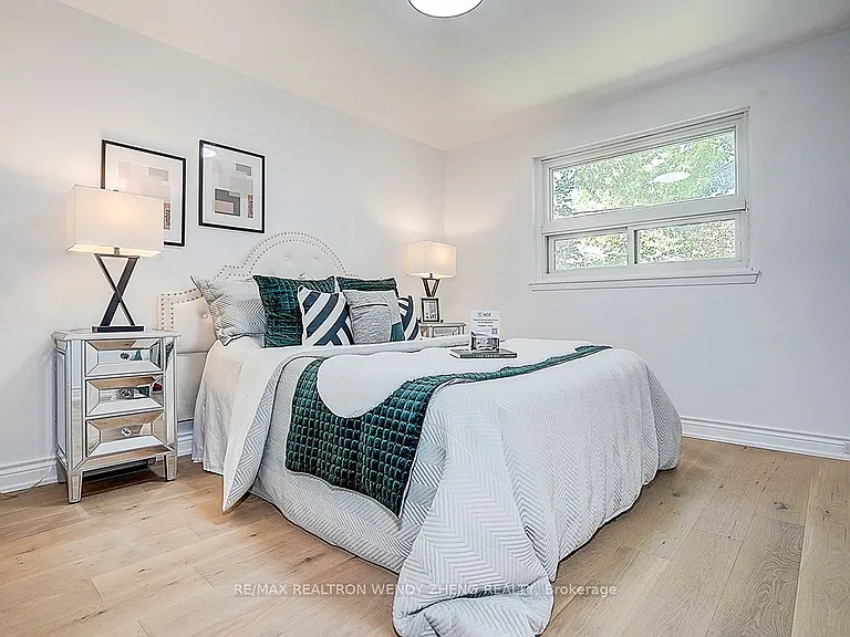47 Sherwood Forest Dr #MAIN — Photo 22
