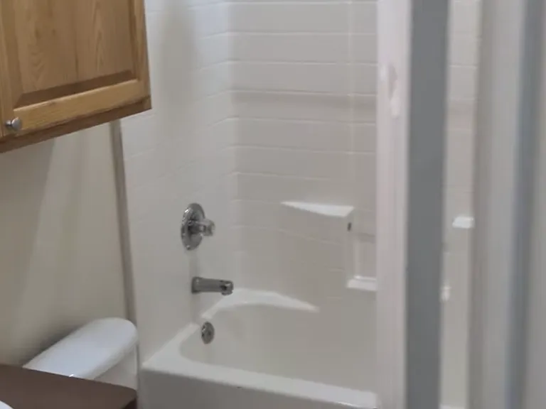 102 N Dallas St #202 — Photo 7