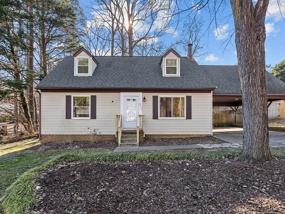 2321 Sierra Dr