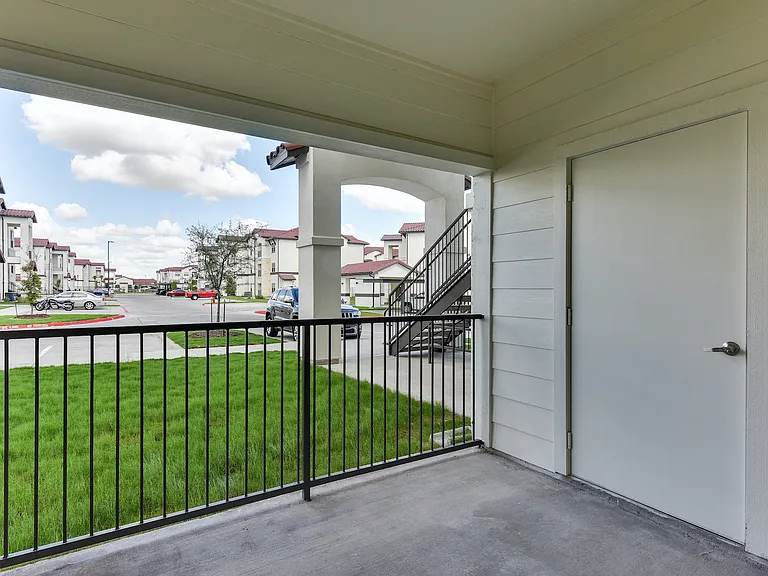 Eastridge — Photo 78