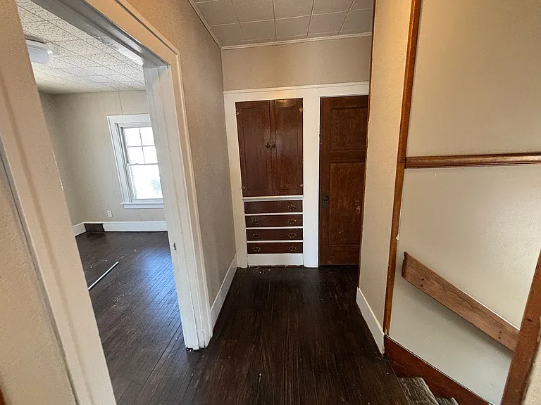 1410 Wilson Ave — Photo 18