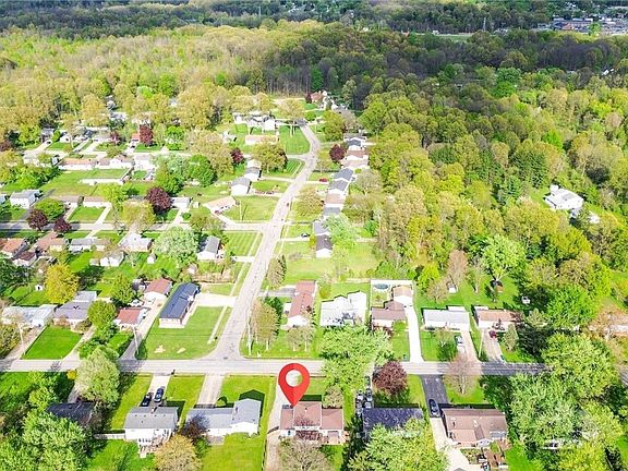 3rd image of 986 Keefer Rd