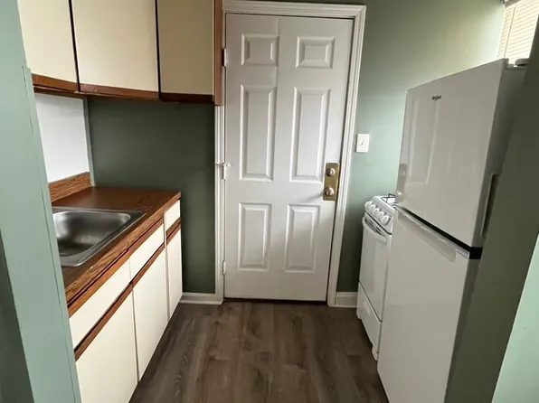 8916 Madison Ave #M8, Cleveland, OH 44102