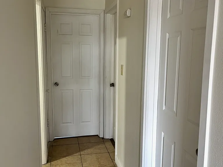 15509 Amar Rd — Photo 6