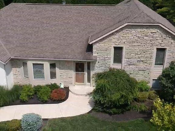 3rd image of 6456 Cabin Croft Dr