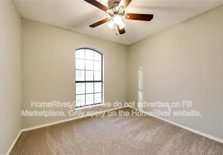 212 Boardwalk St — Photo 9
