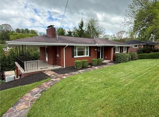 313 Crest Ave, Rostraver Township, PA 15012