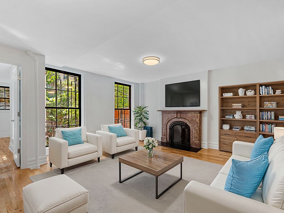 1st image of 222 W 10th St #1AB