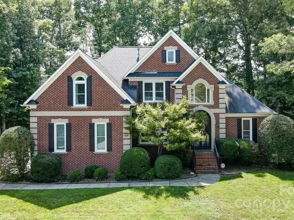 1212 High Brook Dr, Waxhaw, NC 28173