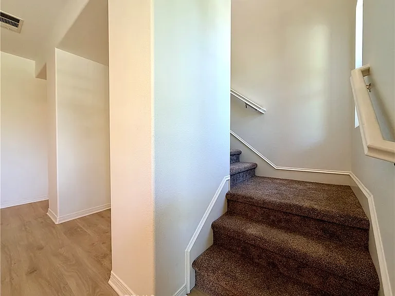 606 Asbury — Photo 18