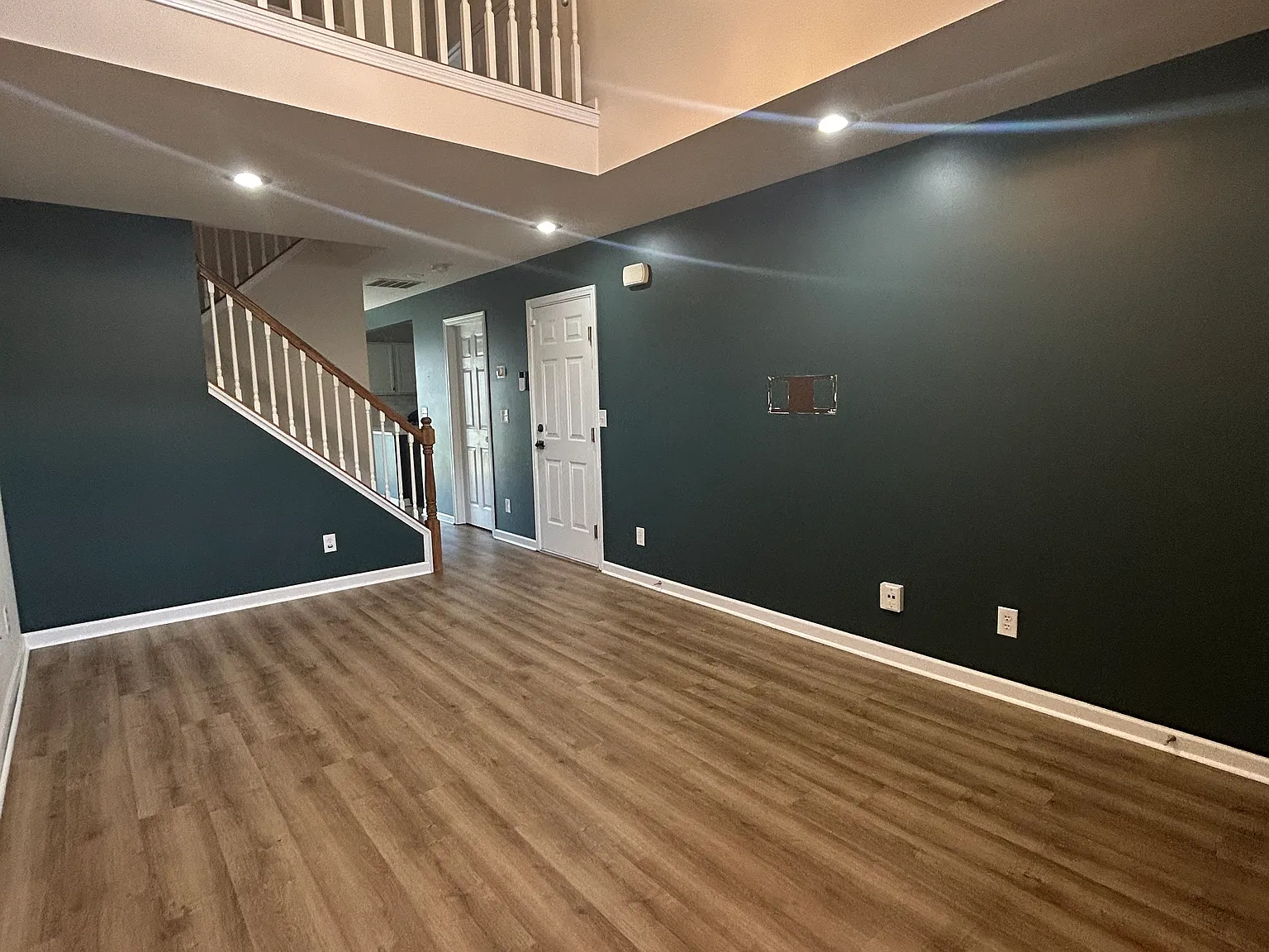 2 bed, 2.5 bath, 1482 sqft, $1,599 — Photo 3
