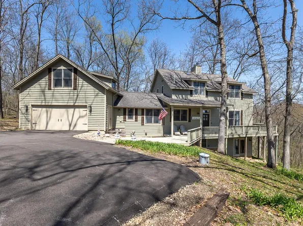 2 Canton Court, GALENA, IL 61036