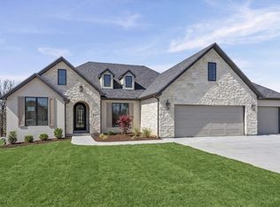 8533 S Lagos Dr, Columbia, MO 65203