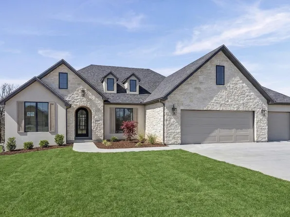 8533 S Lagos Dr, Columbia, MO 65203