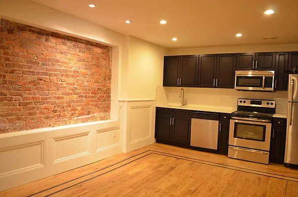 Rented by Prime Homes Management | media 13