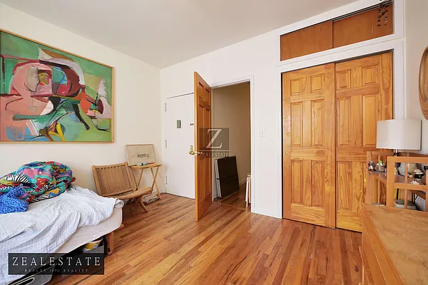 Rented by ZealEstate Group Inc | media 49