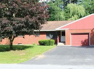 5 Angel Ln, Queensbury, NY 12804