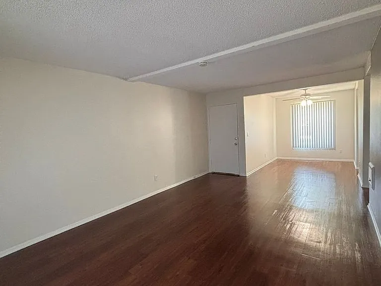 23251 Los Alisos Blvd — Photo 15