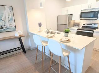 1125 Pembina Hwy #1A, Winnipeg, MB R3T2A3