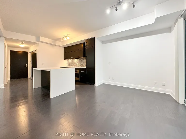65 Saint Mary St #1808 — Photo 3