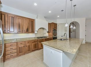 610 Via Ravello #207, Irving, TX 75039