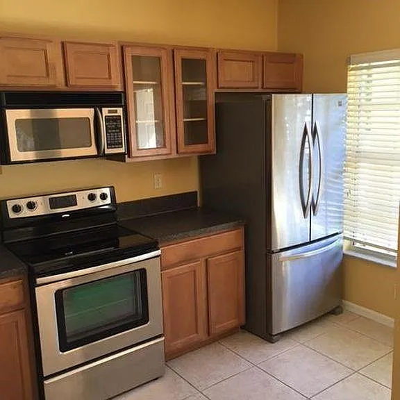 8071 Pacific Beach Dr — Photo 3