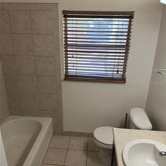1810 Washington Ave — Photo 8
