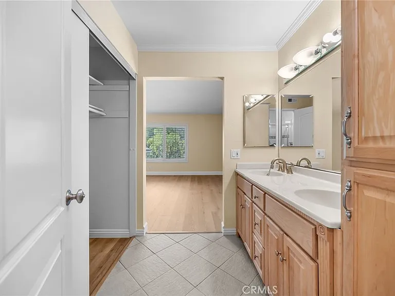 23239 Forest Canyon Dr — Photo 20