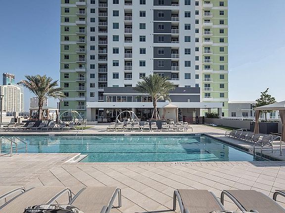 5th image of 250 SW 11th St #205