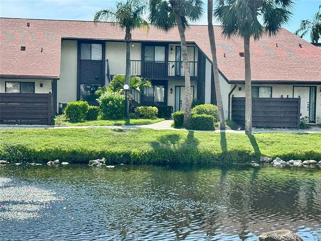 2 bed, 2.0 bath, 1280 sqft, $3,500 — Photo 1