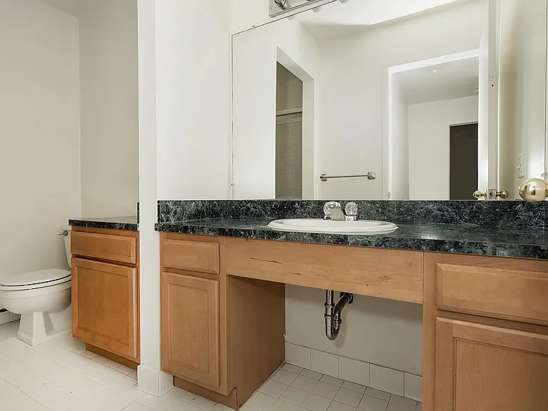 2425 Torquay Ave #204 — Photo 19