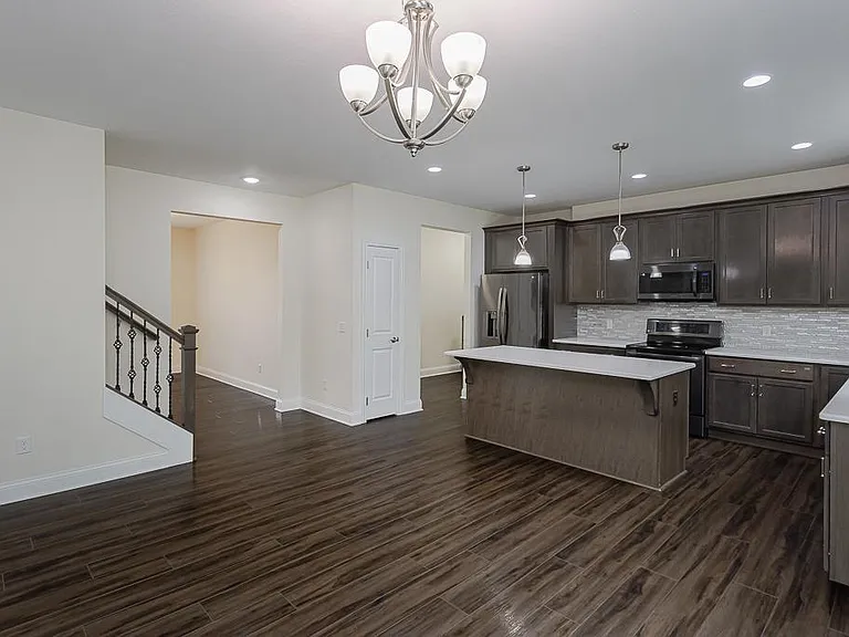 114 Valley Hall Dr — Photo 9