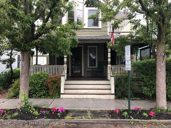 109 Mount Hermon Way #1