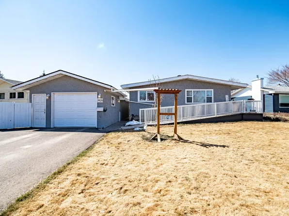 3920 35a Ave, Red Deer, AB T4N 2S5