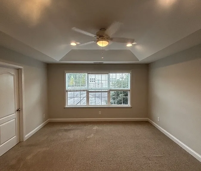 132 Spring Pine Ln — Photo 8