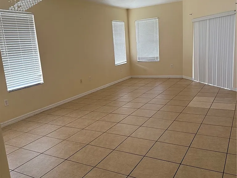 633 Alabama Rd S — Photo 12
