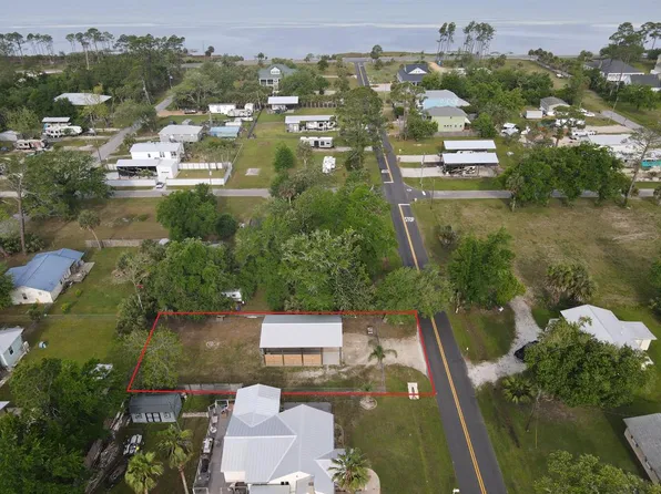 362 Madison St, Port Saint Joe, FL 32456