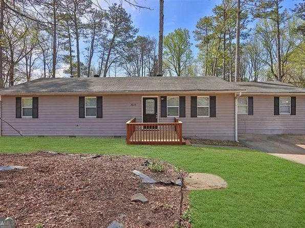 3618 Mansfield Ln, Snellville, GA 30039