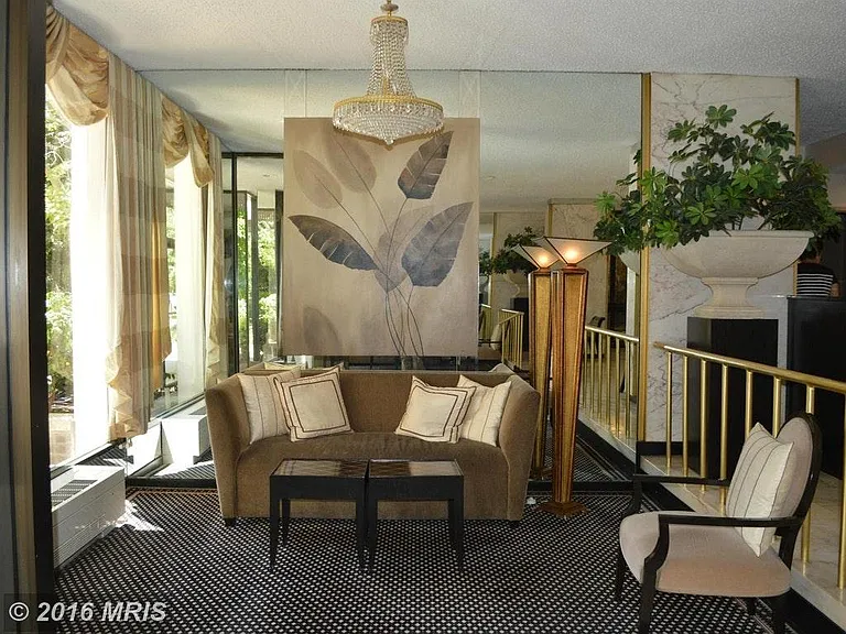 Lobby Seating