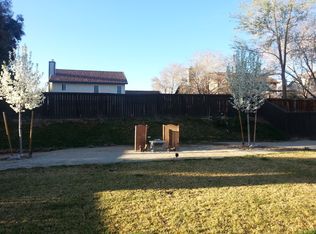 1920 Simsburry St, Palmdale, CA 93550