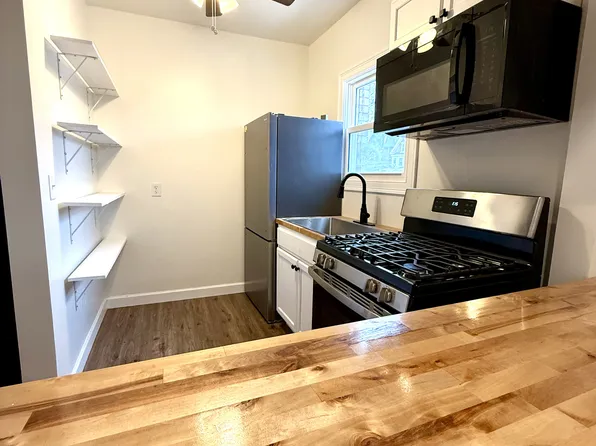 5416 Black St APT 2, Pittsburgh, PA 15206